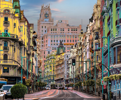 Leticia Felgueroso | Gran Vía - Edificio Rolex amarillo Leticia Felgueroso | Gran Vía - Edificio Rolex amarillo