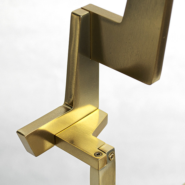 Candela Muniozguren | Industrial gold_05