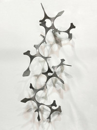 Diego Canogar | Enroscada Inoxidable