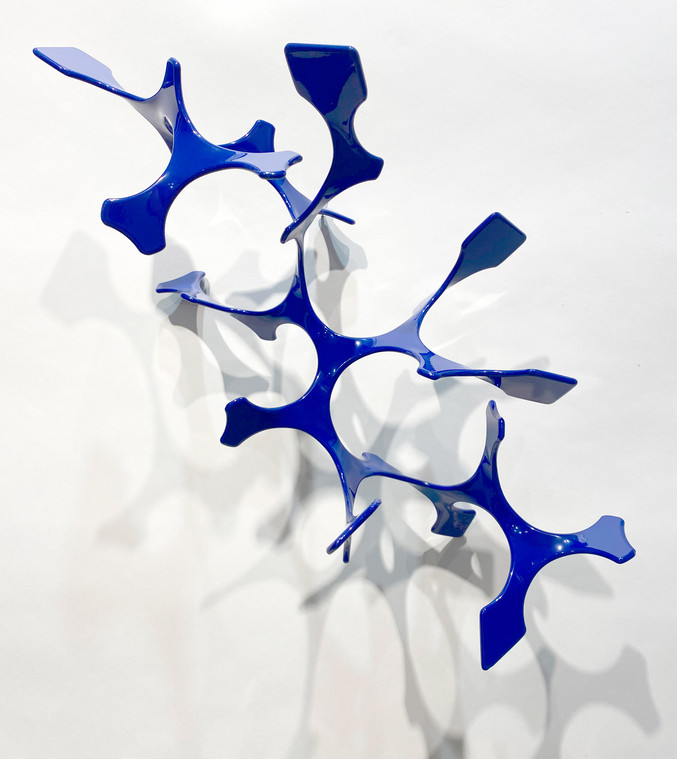 Diego Canogar | Enroscada Azul Fantasma