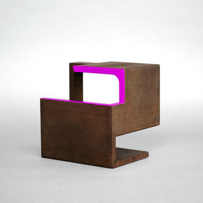 Candela Muniozguren | Contenedor línea rosa_02