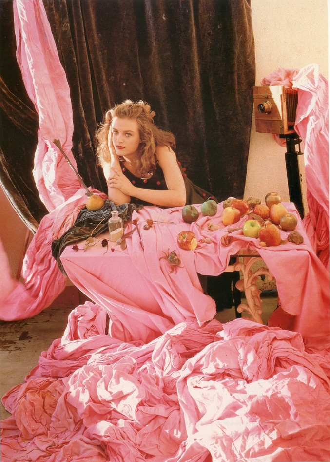 Ouka Leele | Autorretrato Armónico