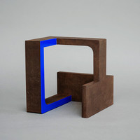 Candela Muniozguren | Contenedor línea azul_01